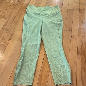 lululemon athletica Light Mint Cropped Leggings